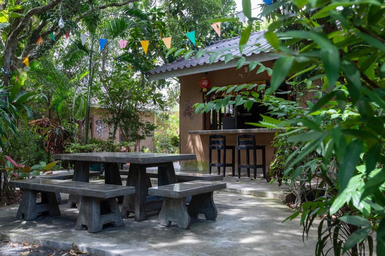Muntra Garden Resort Sattahip Exteriér fotografie